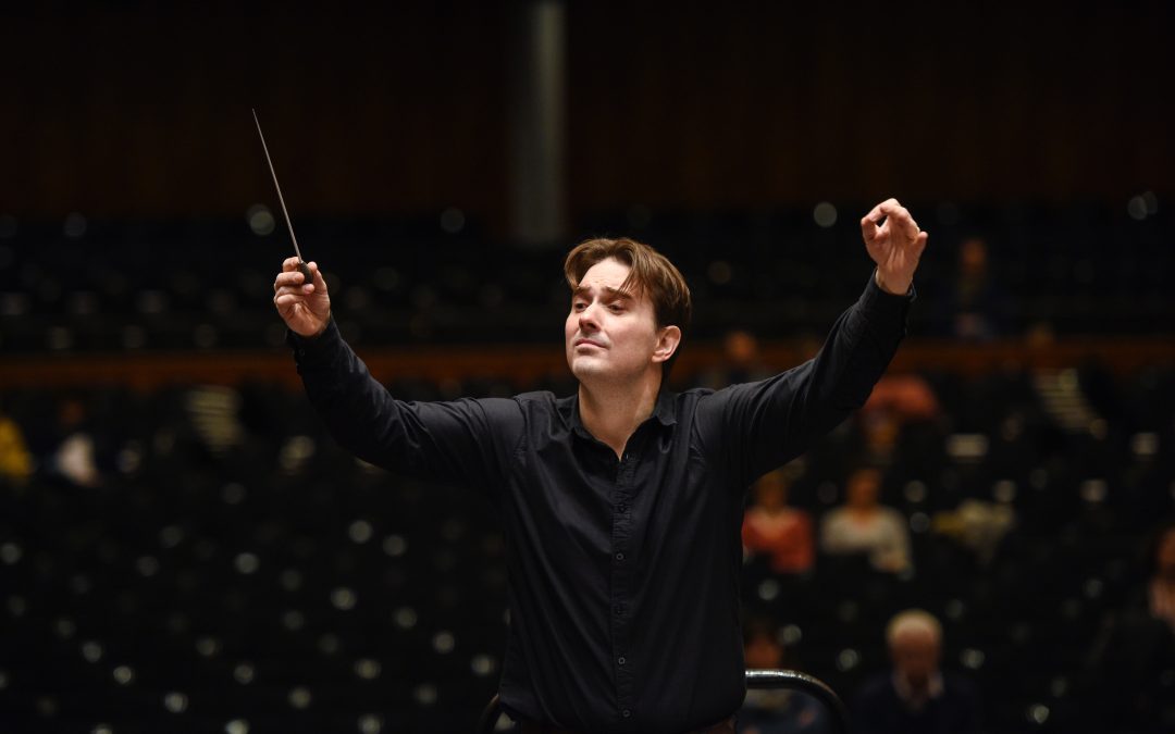 Orchestra Sinfonica di Milano – Eine Alpensinfonie, Alexander Soddy all’Auditorium di Milano